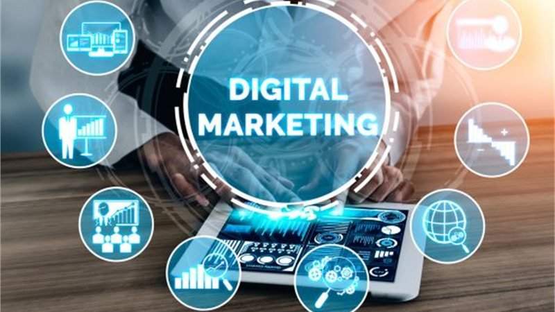 Real Estate Social Media